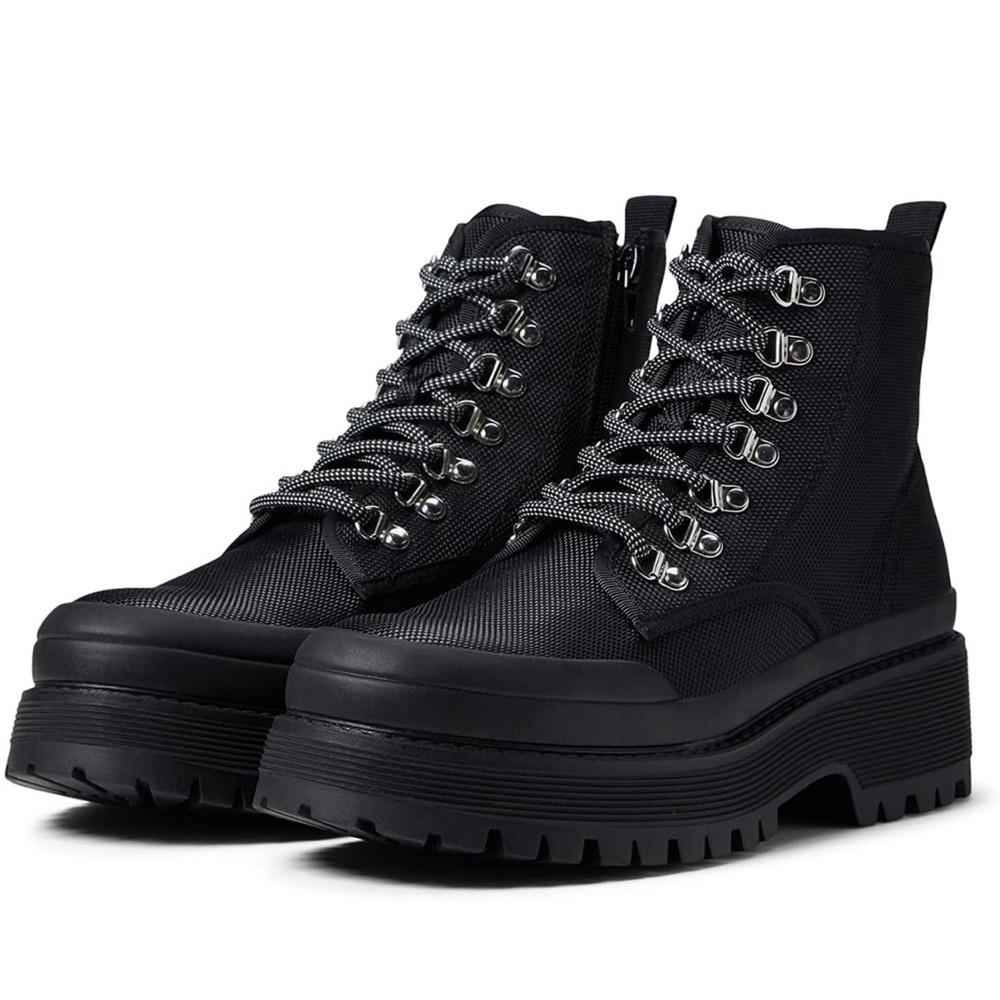 Steve Madden Timbor boots